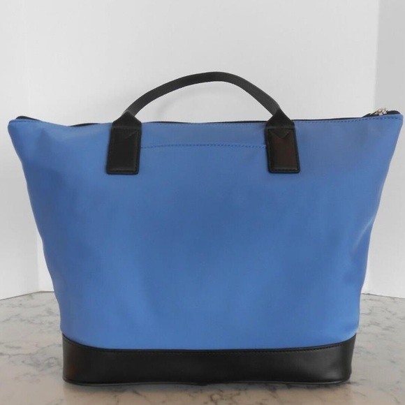 Michael Kors Sport Nylon Large Top Zip Tote Oxford Blue/black - Picture 4 of 9
